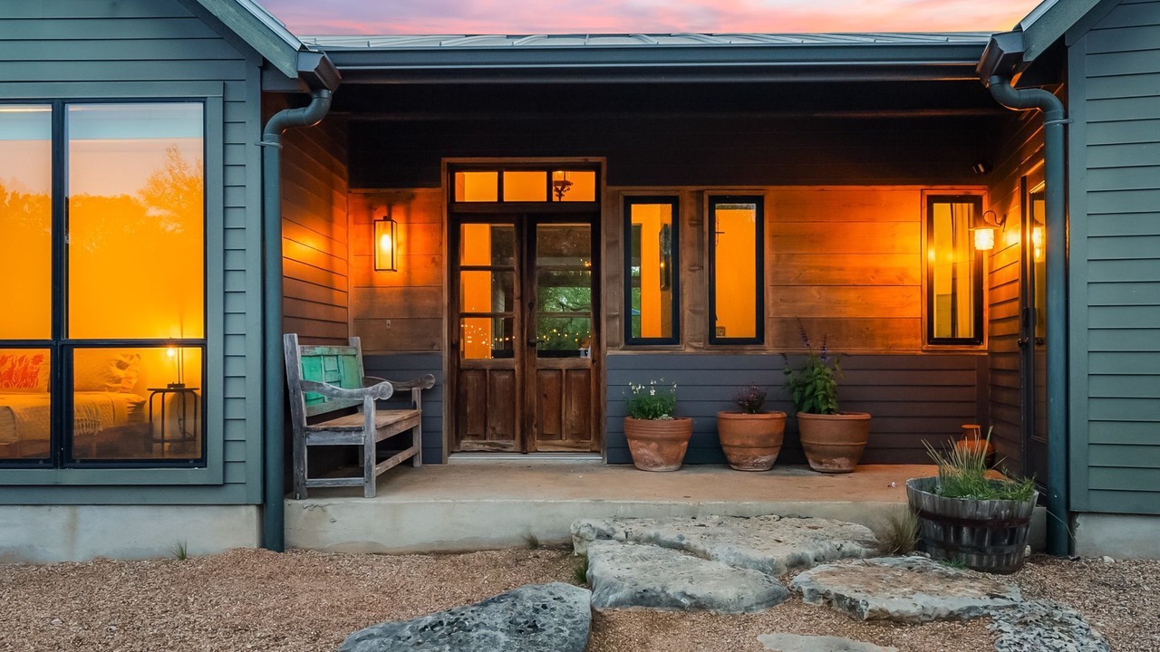 Photo of Outdoor in Driftwood