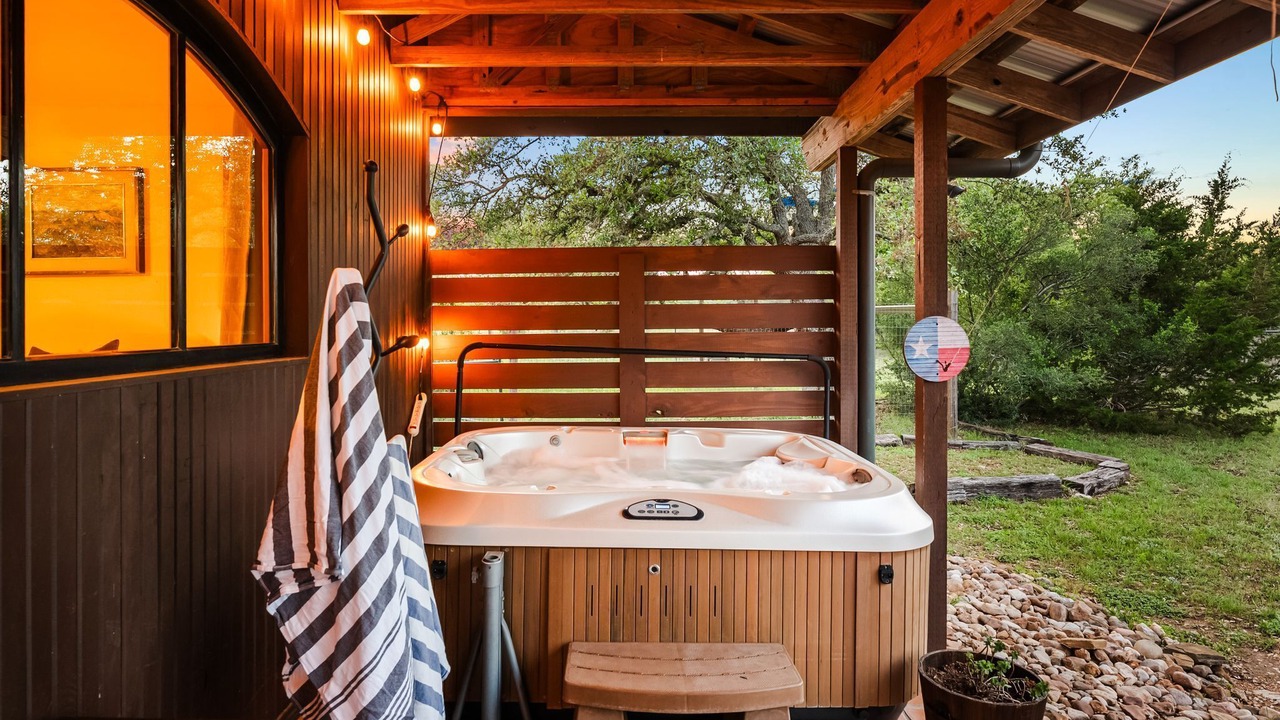 Photo of Patio Balcony in Driftwood