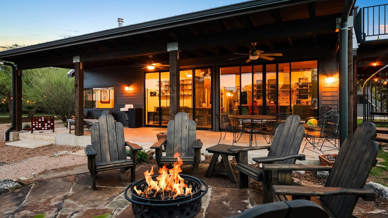 Photo of Patio Balcony in Driftwood