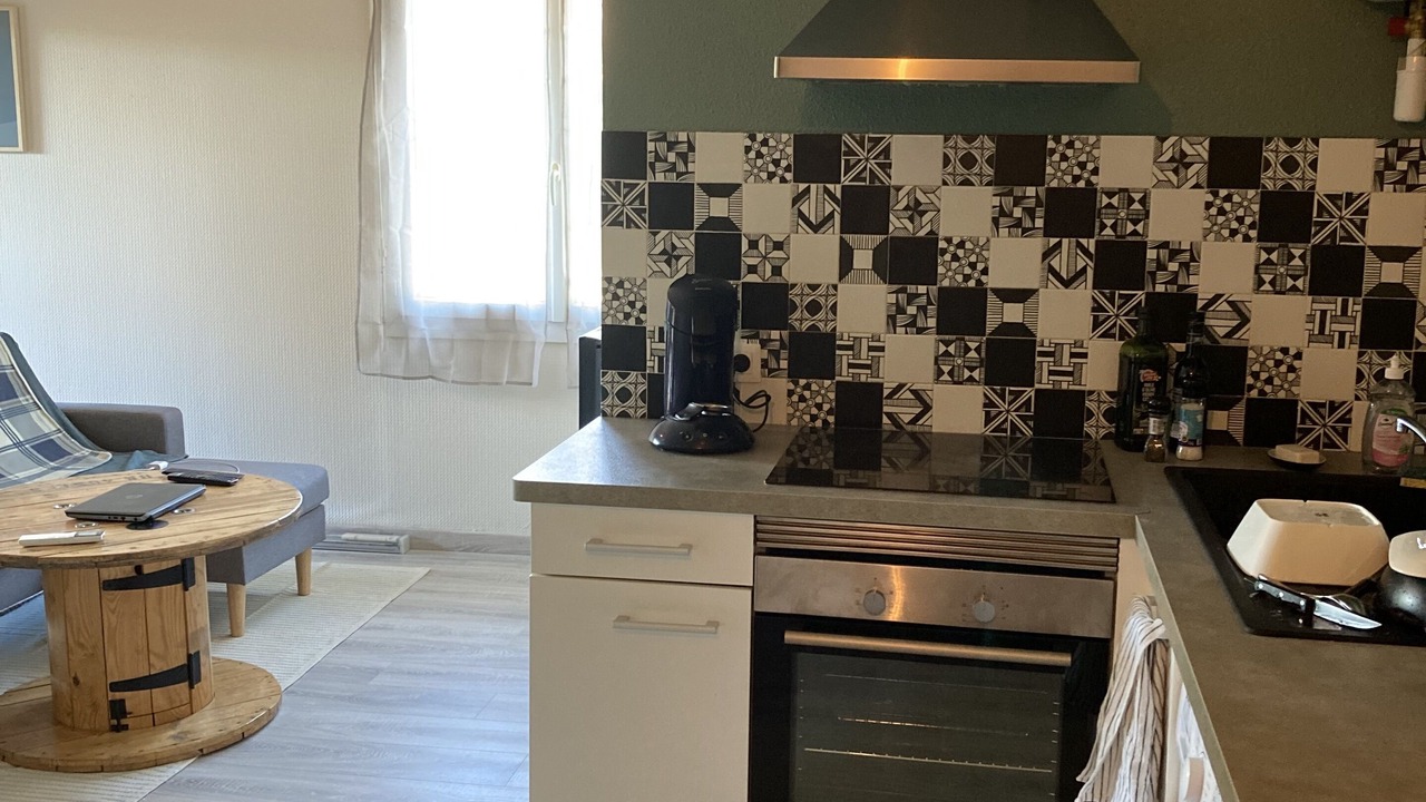 Photo of Kitchen in Sept Deniers