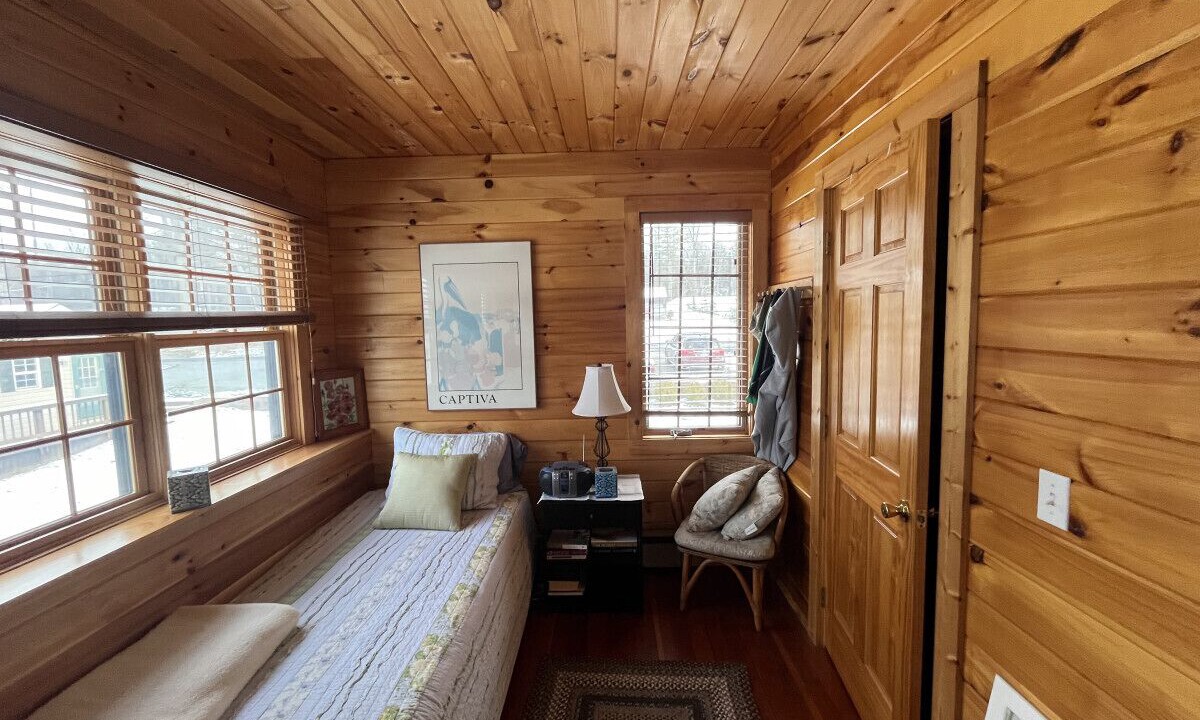 Photo of Bedroom in Skaneateles