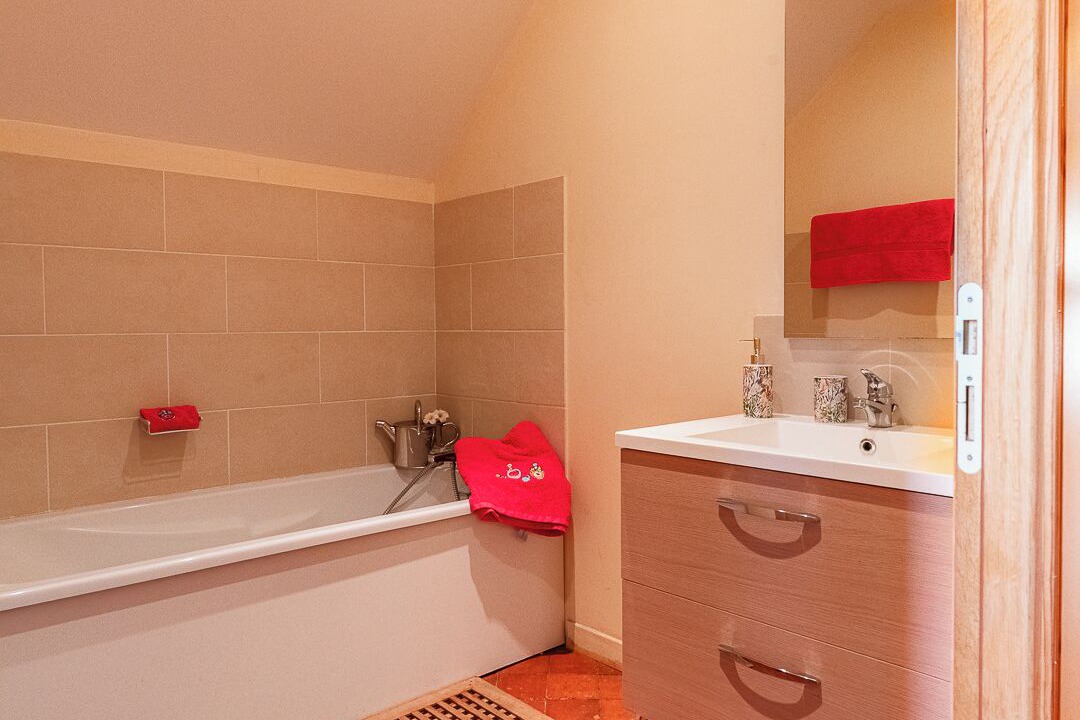 Photo of Bathroom in Toury-sur-Jour
