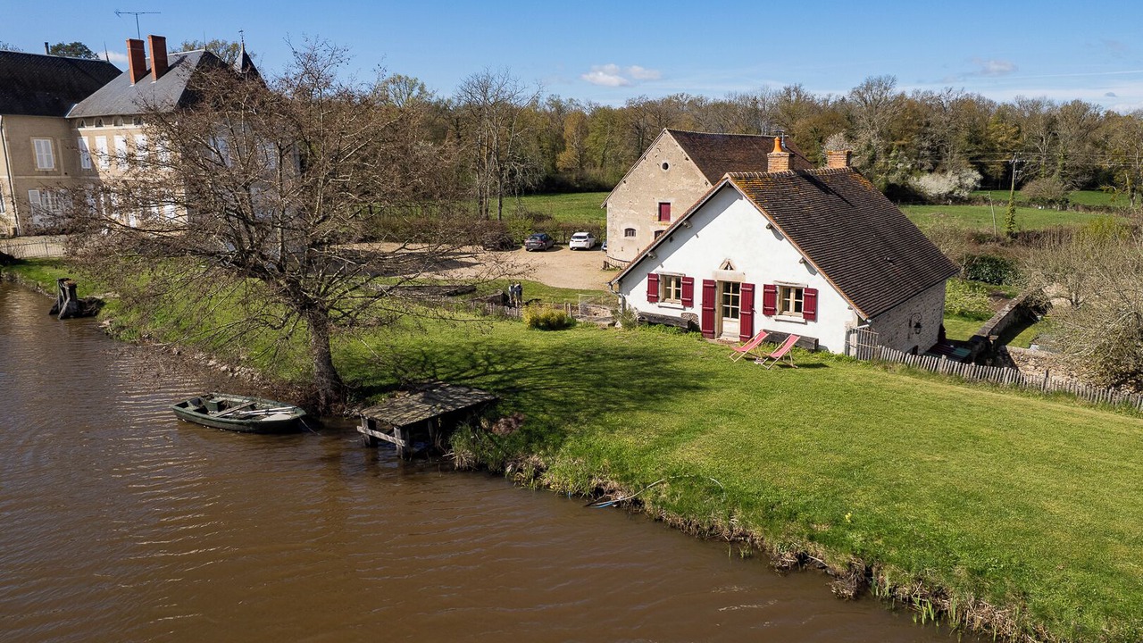 Photo of Outdoor in Toury-sur-Jour