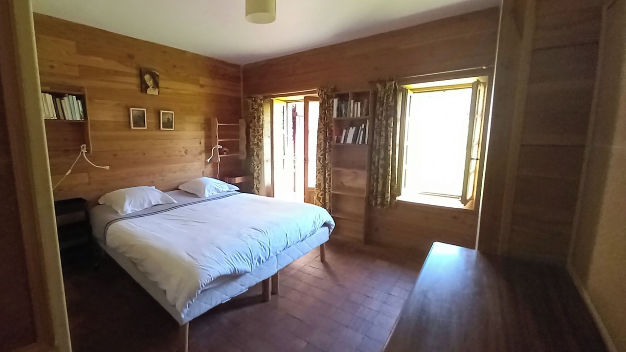 Photo of Bedroom in Toury-sur-Jour