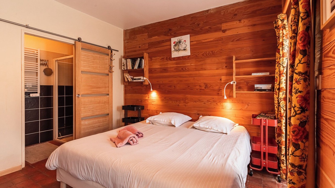 Photo of Bedroom in Toury-sur-Jour