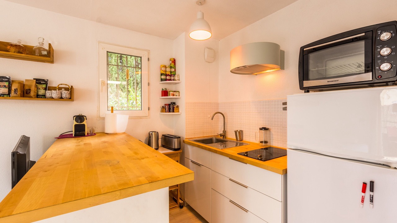 Photo of Kitchen in Hopitaux-Facultes