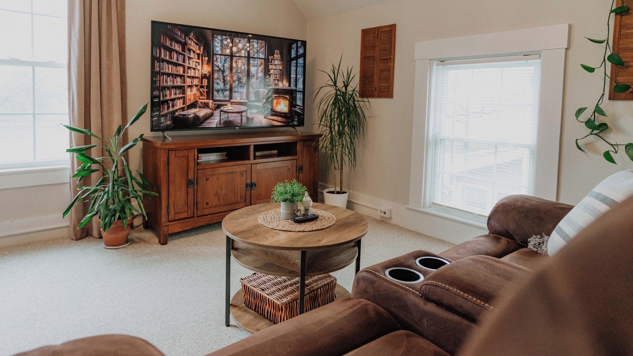 Photo of Livingroom in Greenfield