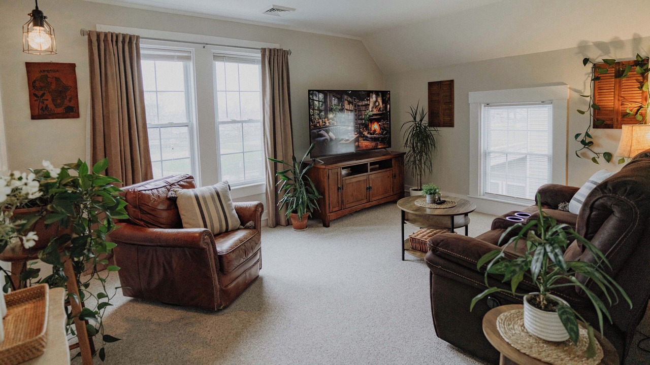 Photo of Livingroom in Greenfield