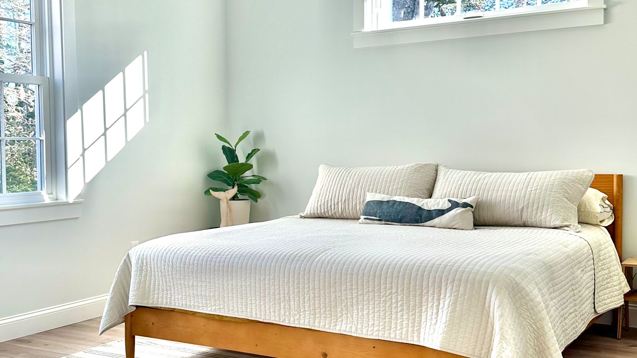 Photo of Bedroom in Lamoine