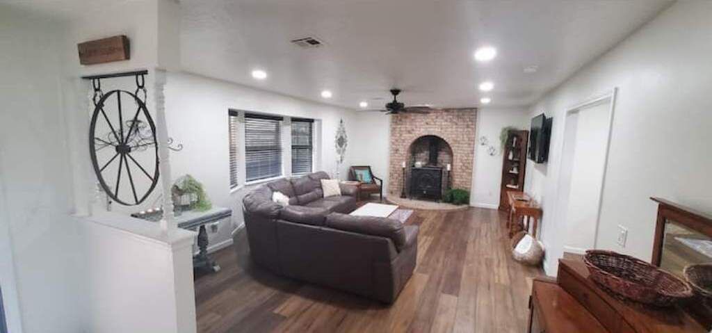 Photo of Livingroom in Anadarko