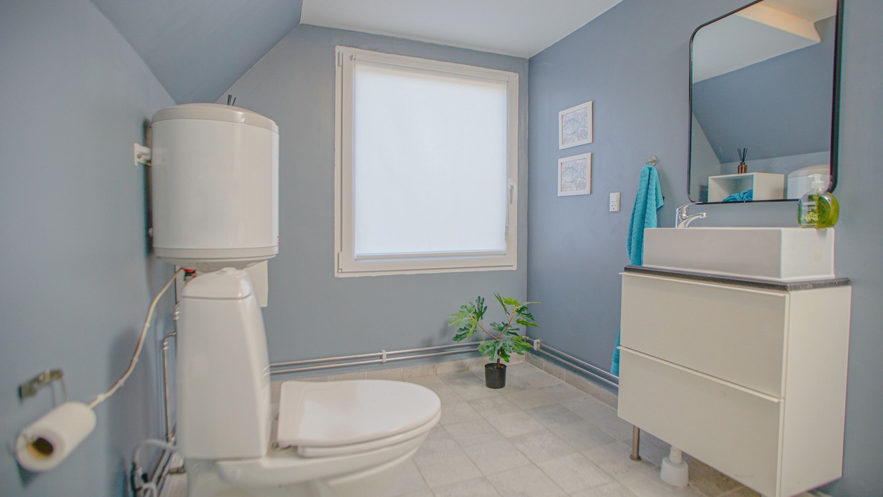Photo of Bathroom in Hou