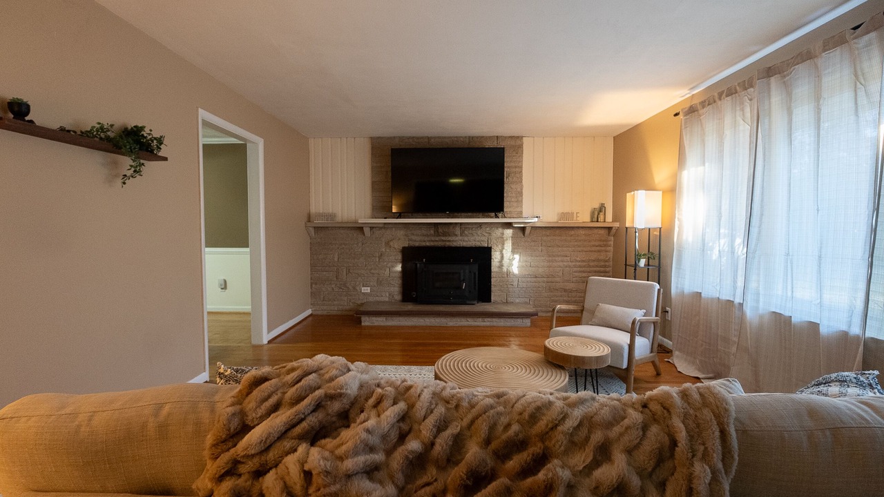 Photo of Livingroom in Bellemeade