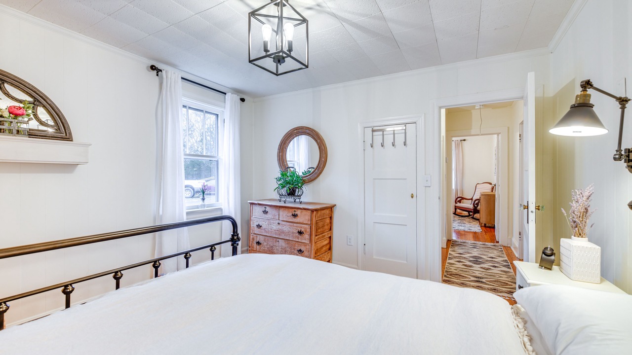 Photo of Bedroom in Farmville
