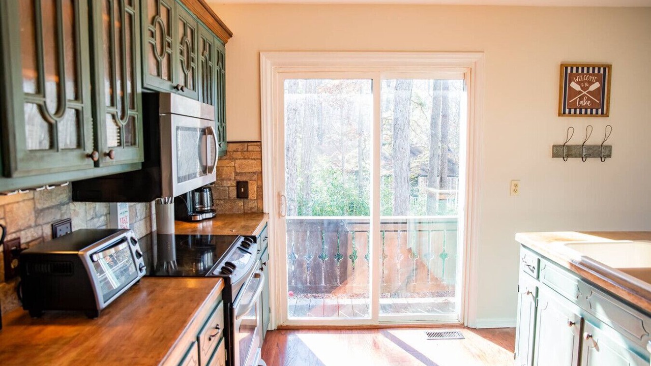 Photo of Kitchen in Roxboro