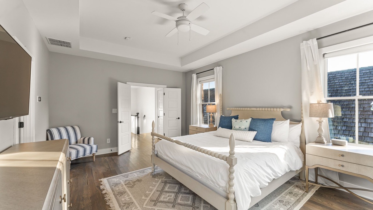 Photo of Bedroom in Chattahoochee Hills