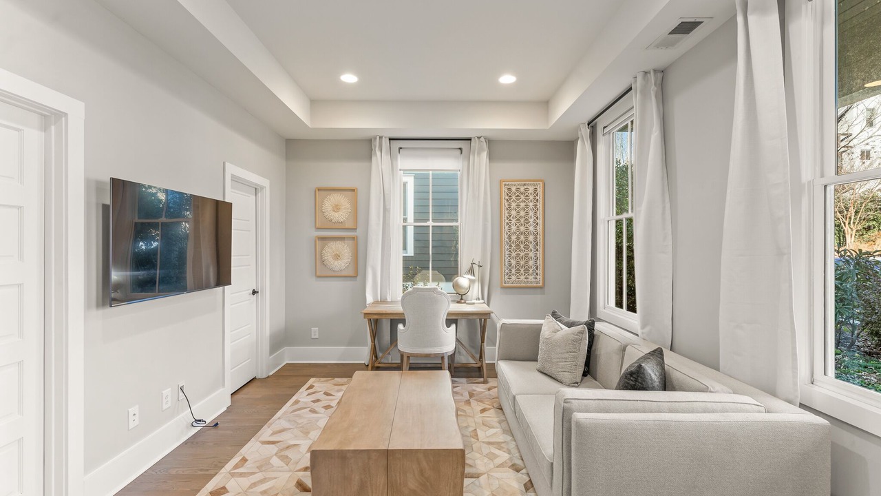Photo of Livingroom in Chattahoochee Hills