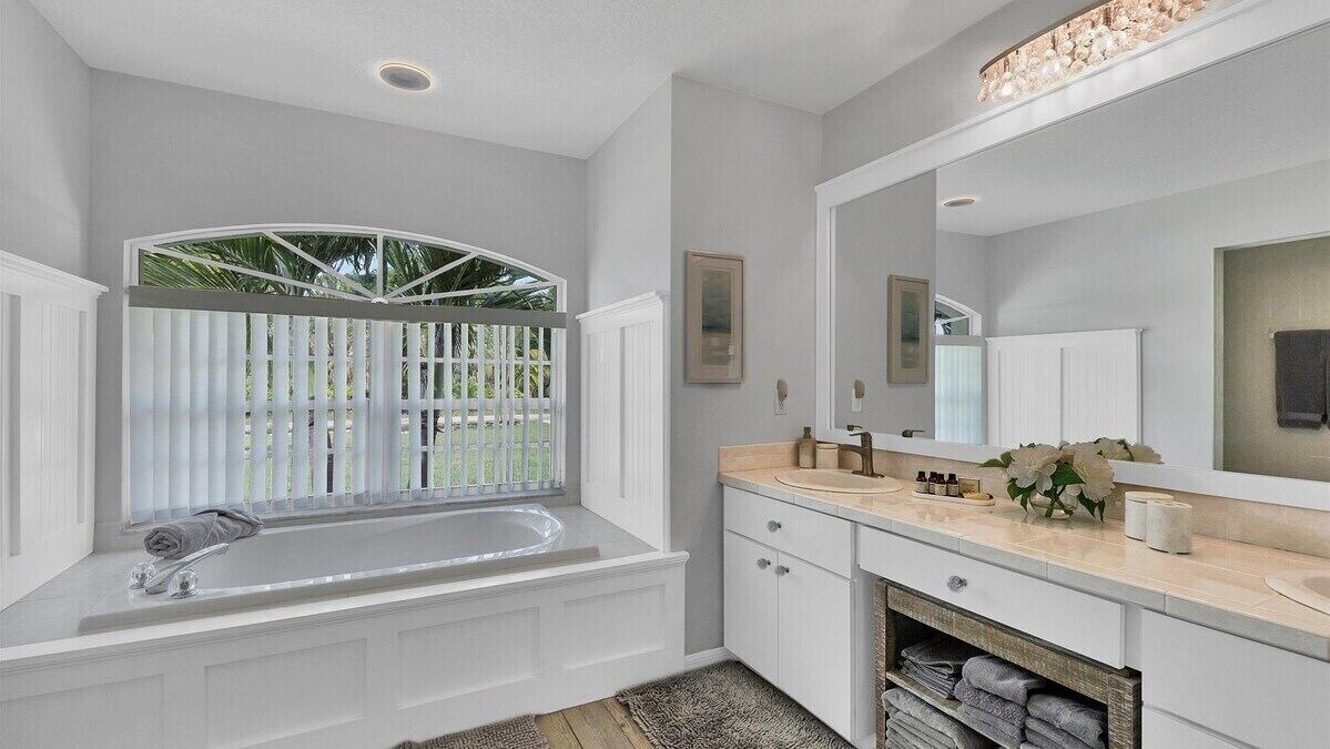 Photo of Bathroom in South Venice