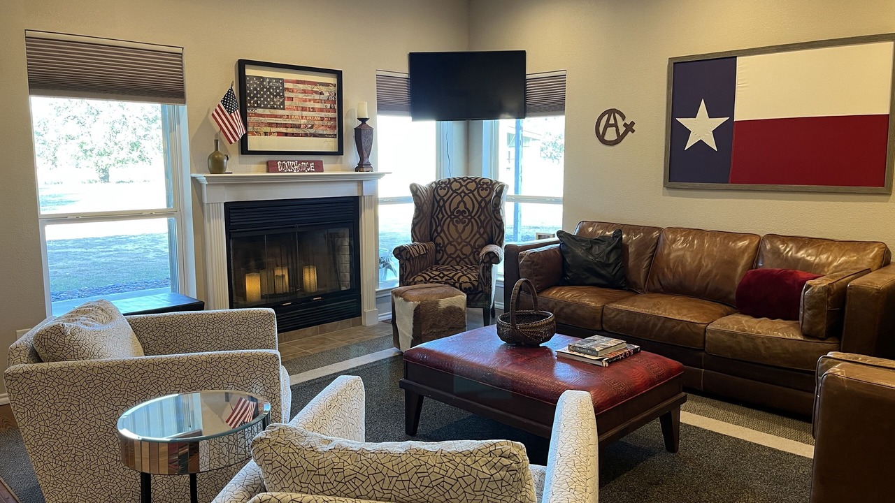Photo of Livingroom in Goldthwaite