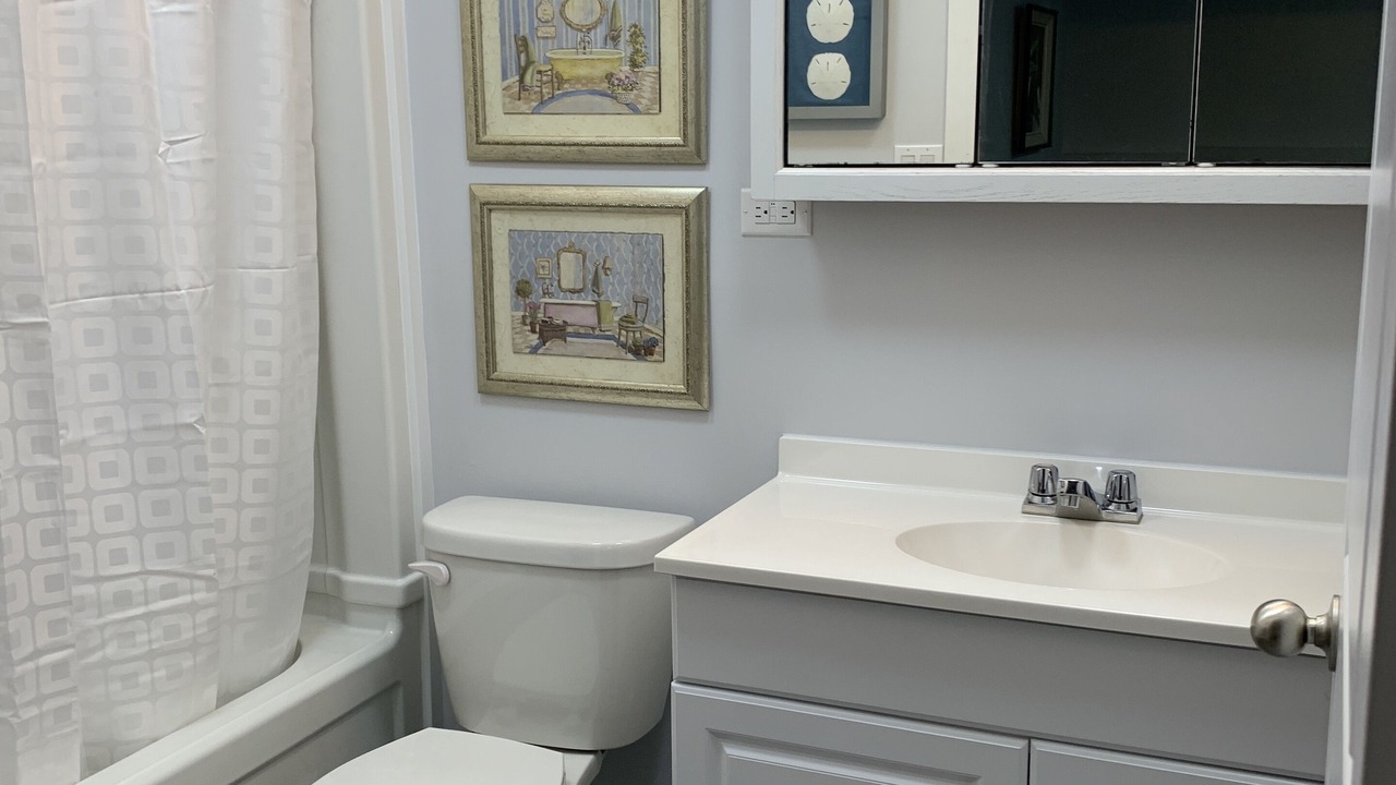 Photo of Bathroom in Thunder Bay
