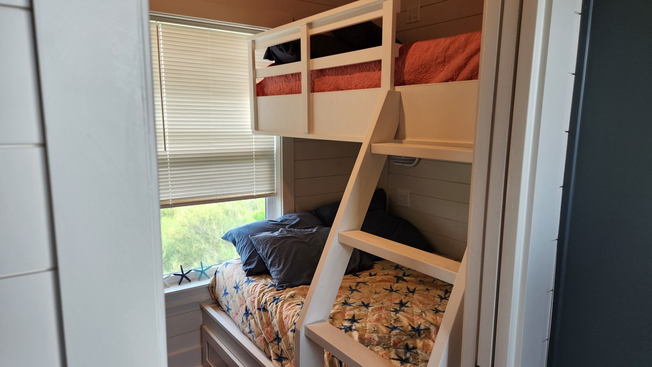 Photo of Bedroom in Gilchrist