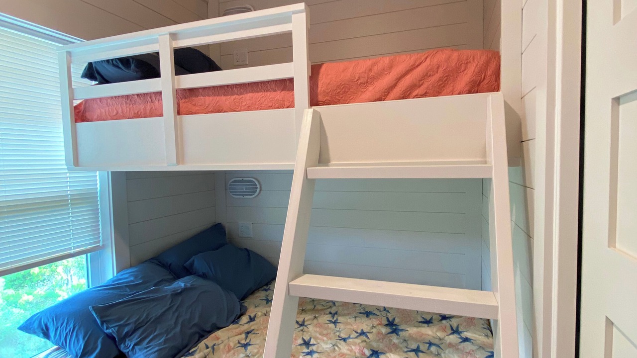 Photo of Bedroom in Gilchrist