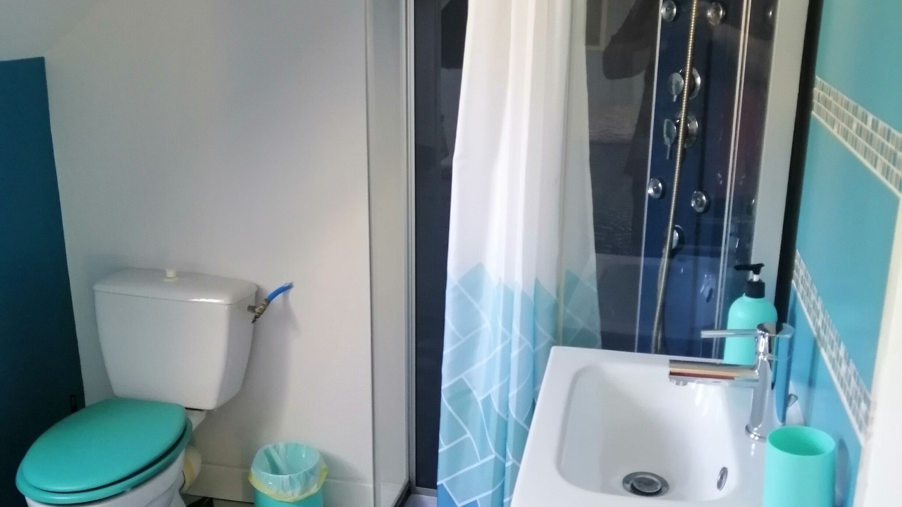 Photo of Bathroom in Cancale