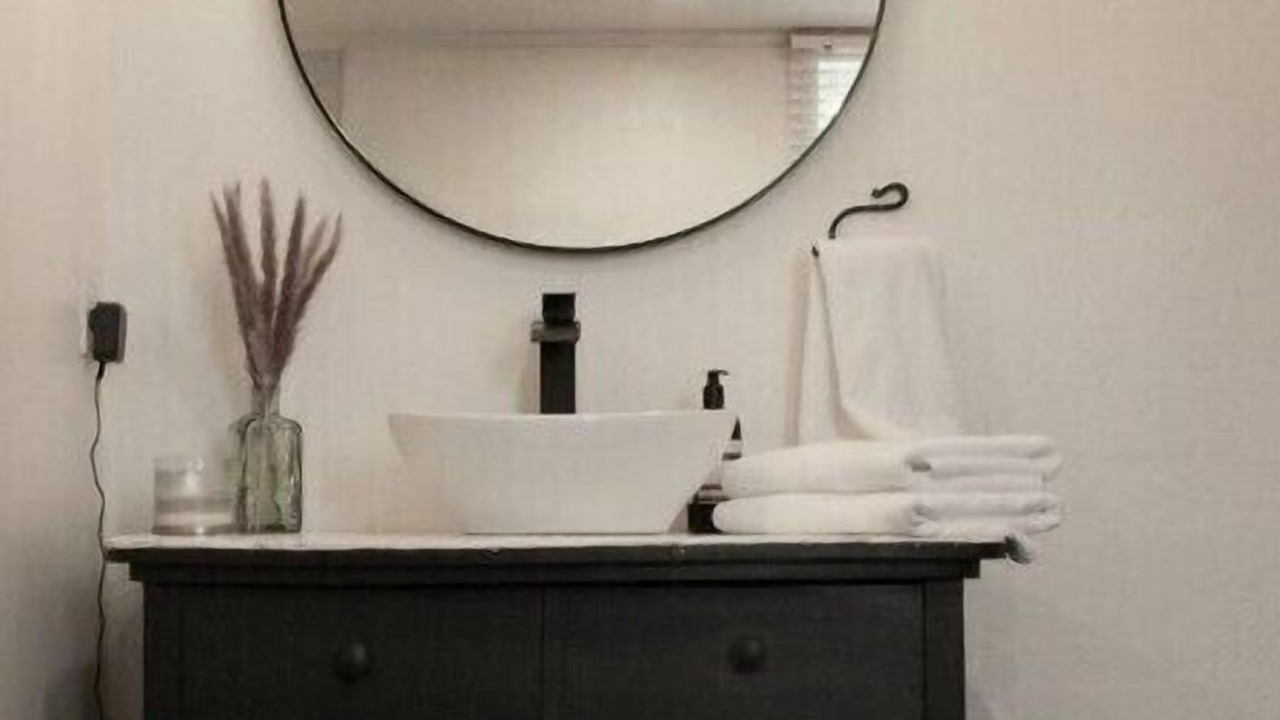 Photo of Bathroom in Finger