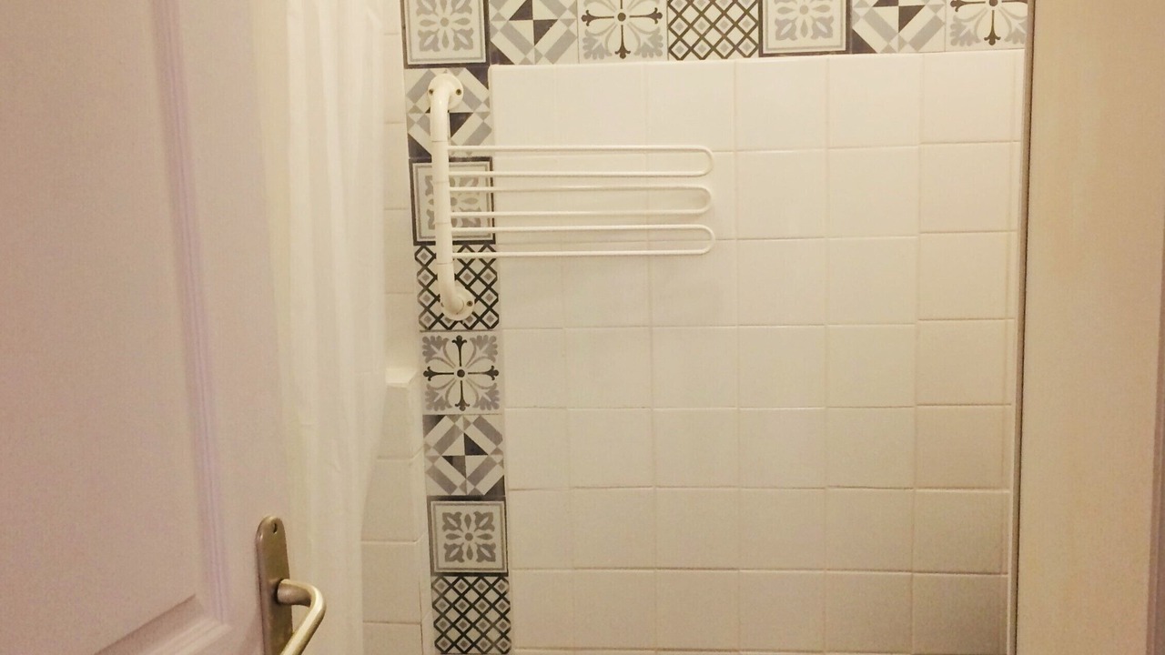 Photo of Bathroom in Blere