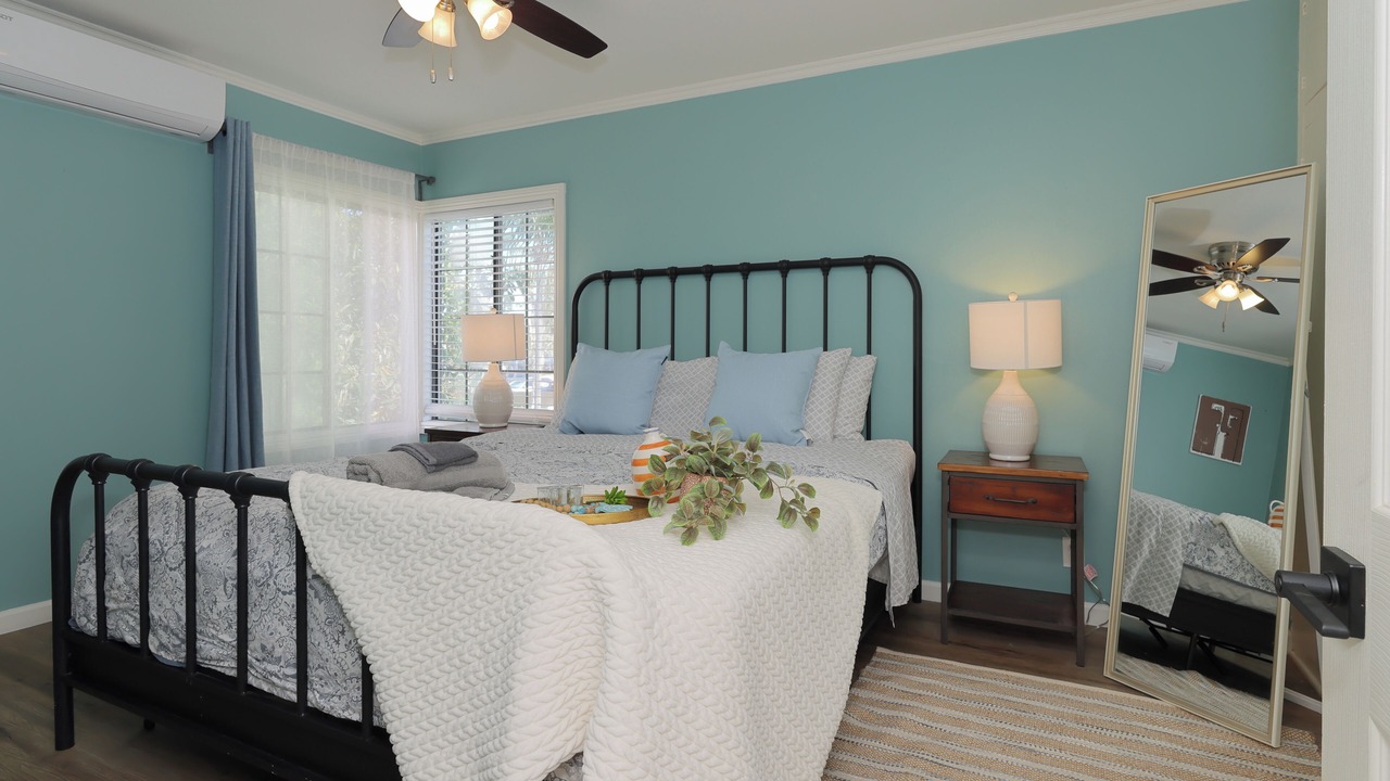 Photo of Bedroom in Santa Ana