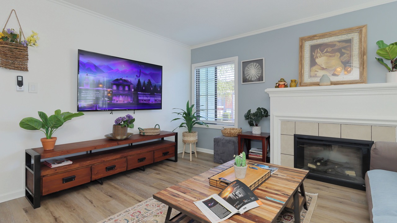 Photo of Livingroom in Santa Ana