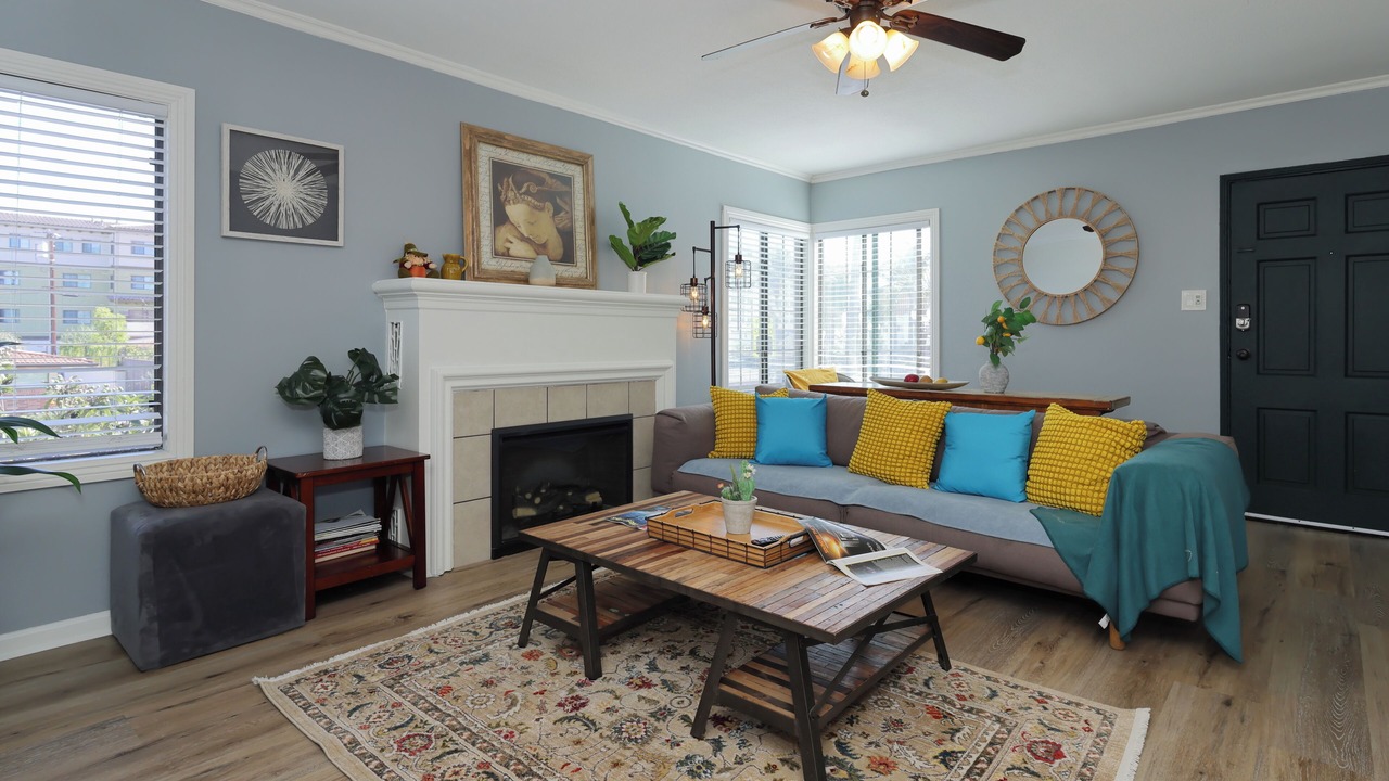 Photo of Livingroom in Santa Ana