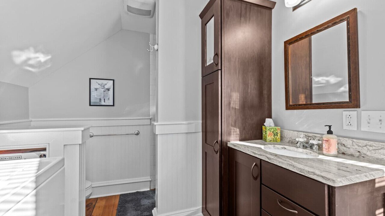 Photo of Bathroom in Old North End