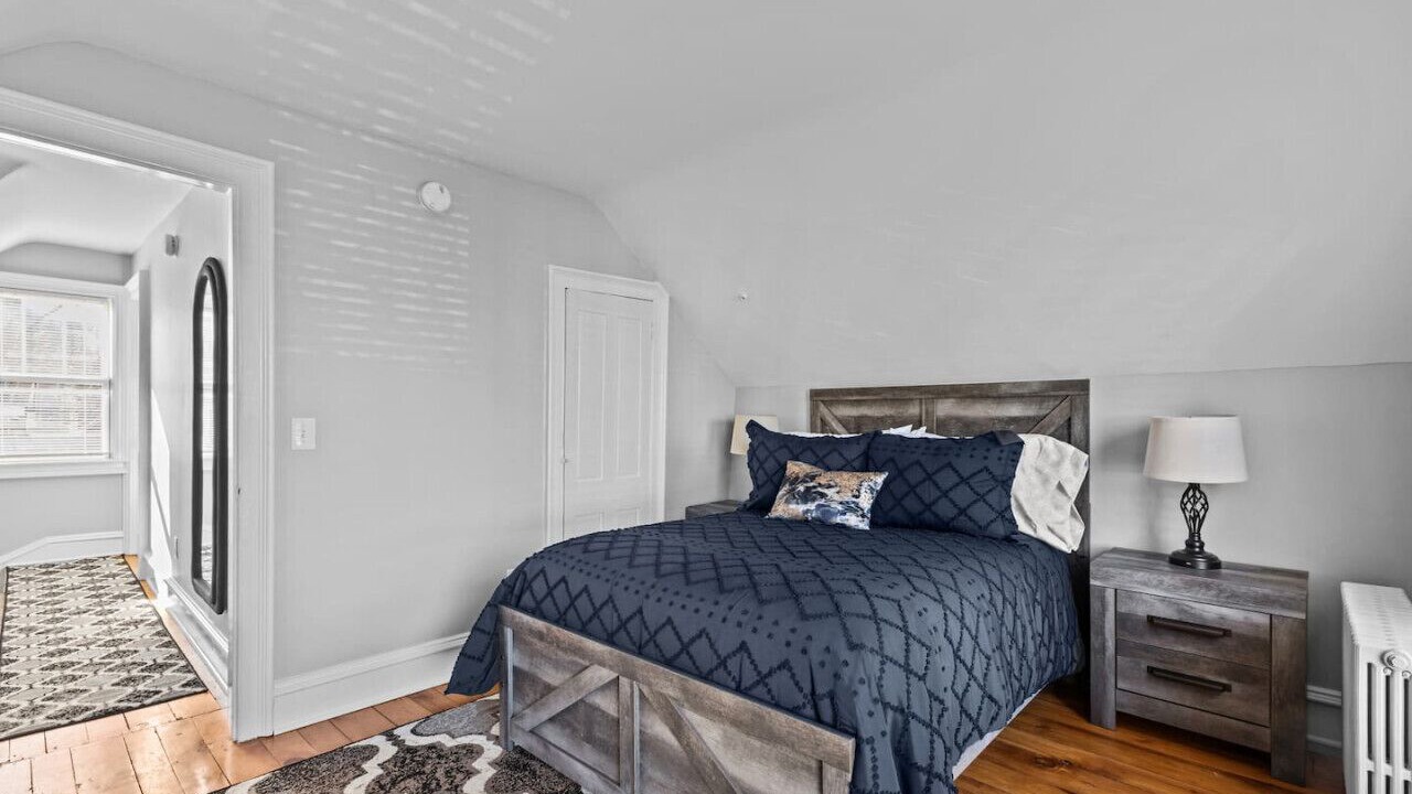 Photo of Bedroom in Old North End