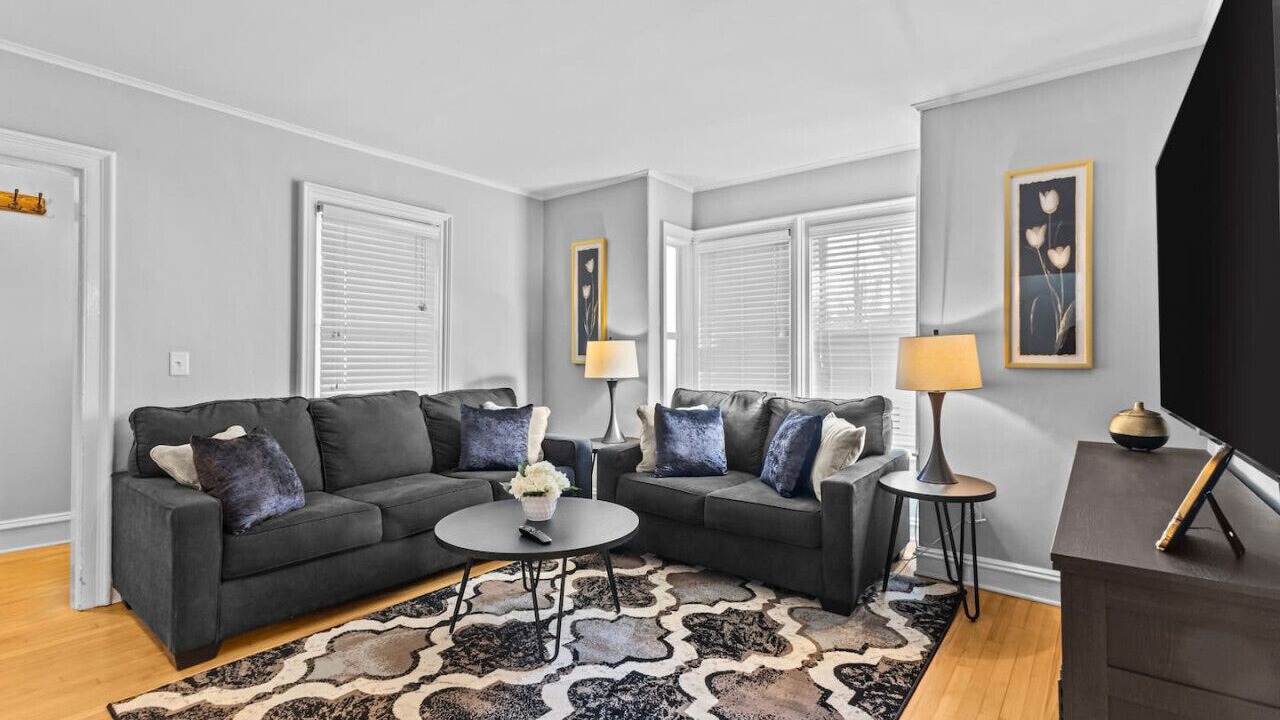 Photo of Livingroom in Old North End