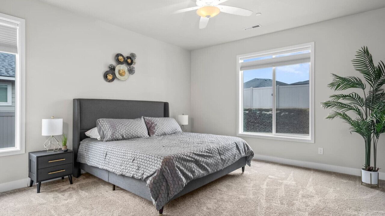Photo of Bedroom in Tri-Cities