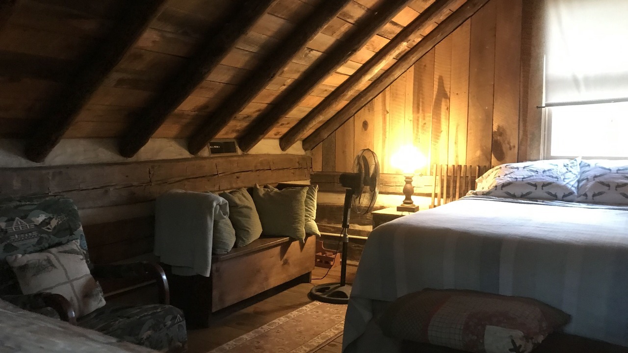 Photo of Bedroom in Fentress