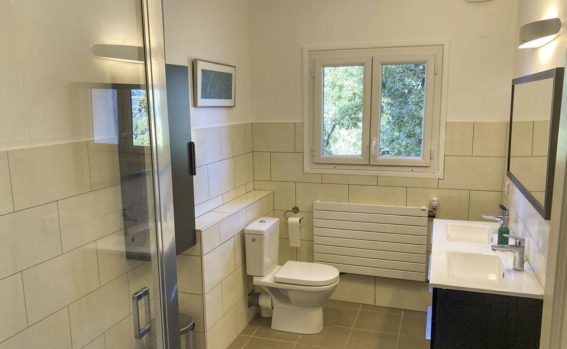 Photo of Bathroom in Niozelles