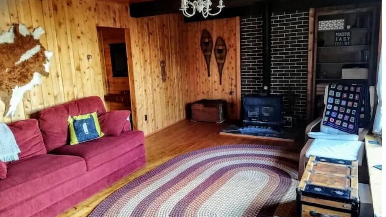 Photo of Livingroom in Northern Bruce Peninsula