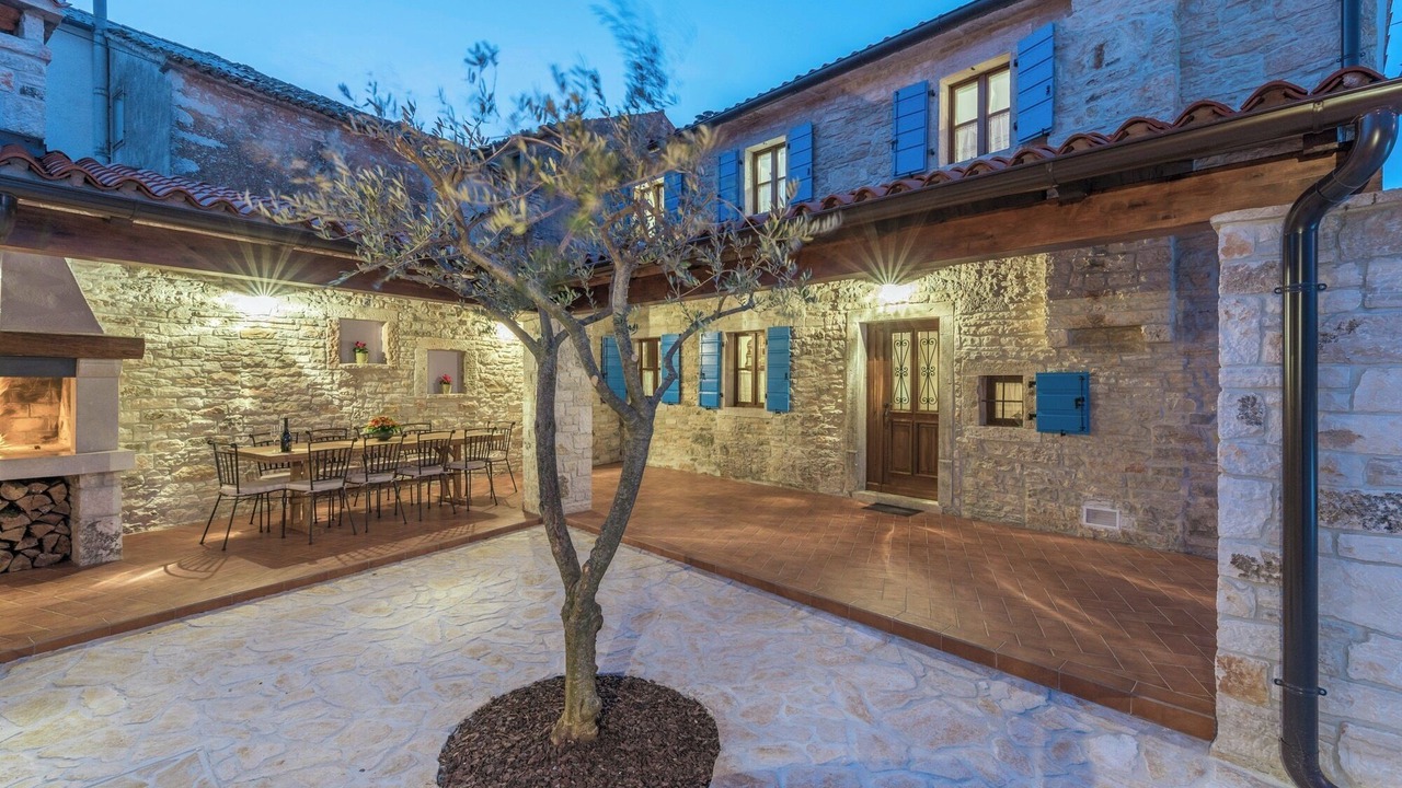 Photo of Outdoor in Bibali