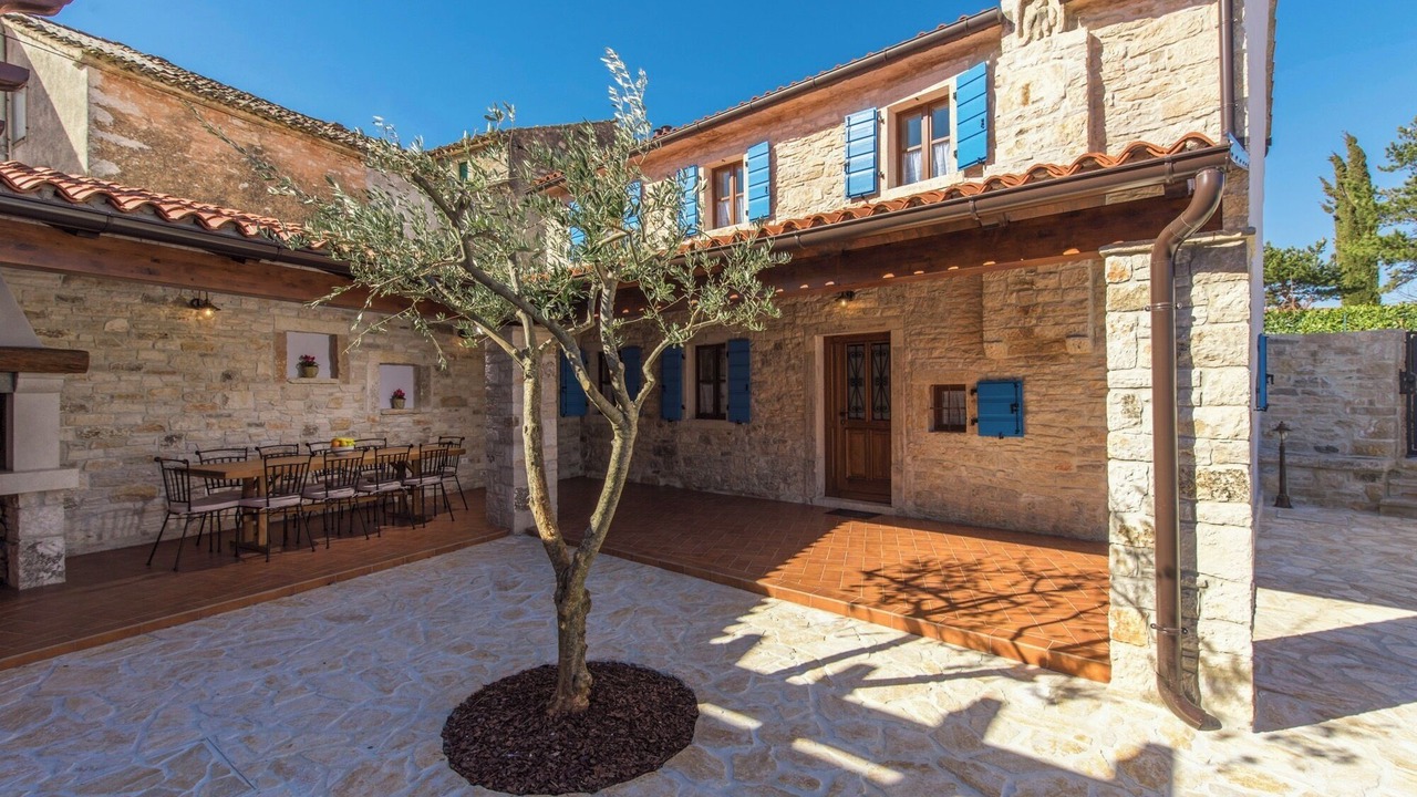 Photo of Outdoor in Bibali