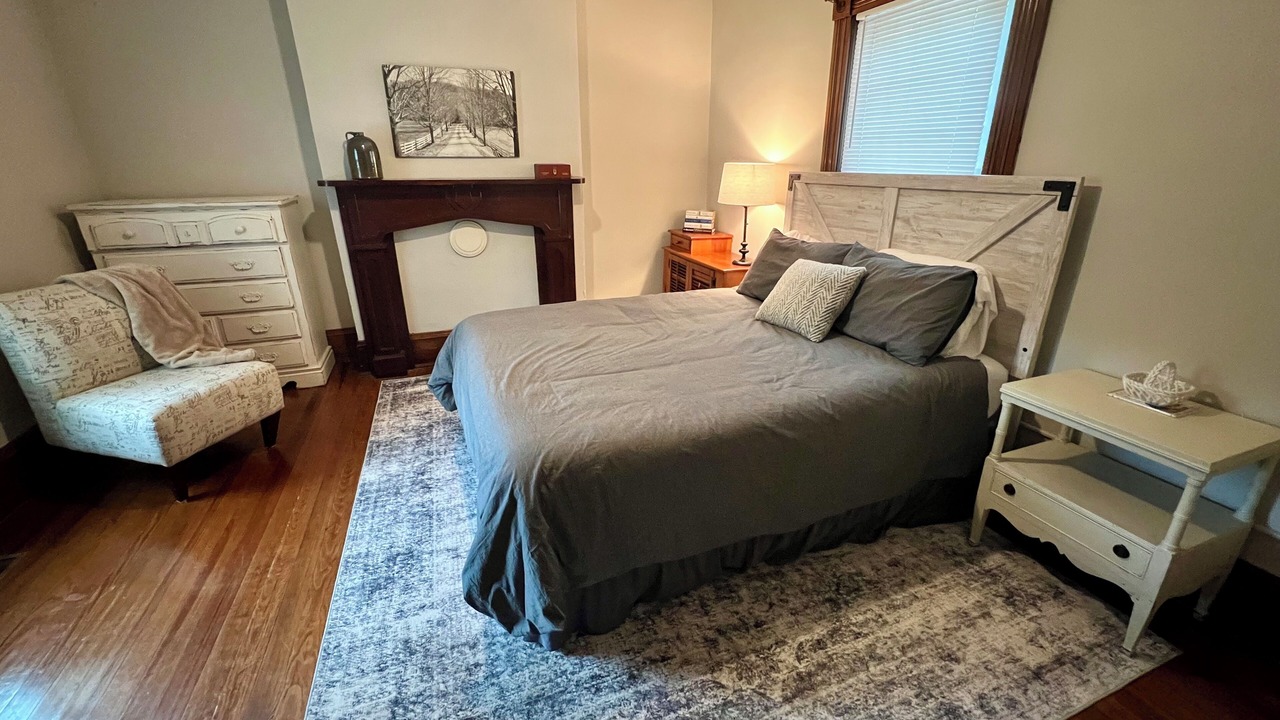 Photo of Bedroom in Monroe