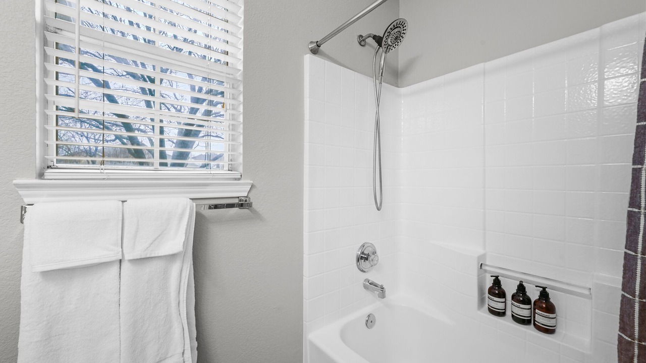 Photo of Bathroom in Corinth