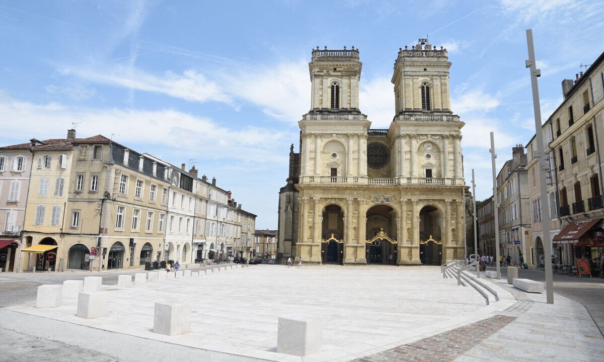 Photo of Others in Auch