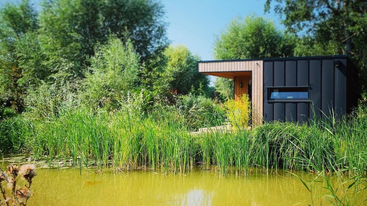 Photo of Outdoor in Saint-Quentin-en-Tourmont