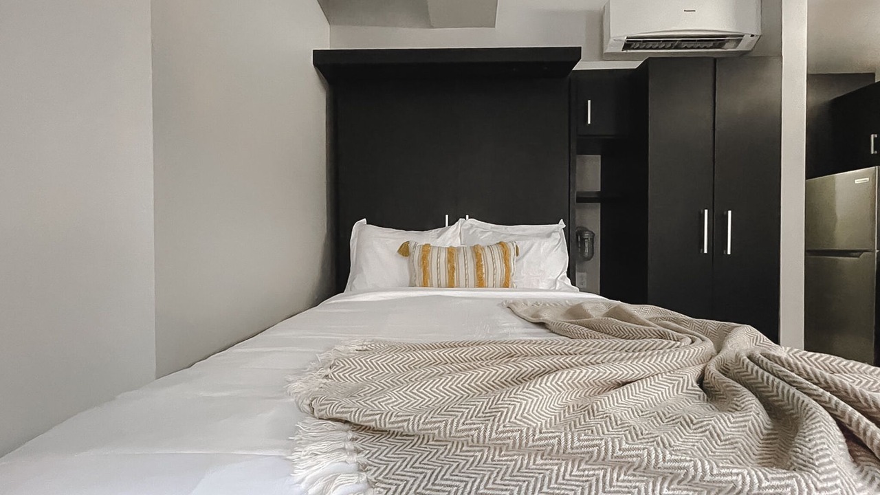 Photo of Bedroom in Downtown Springfield