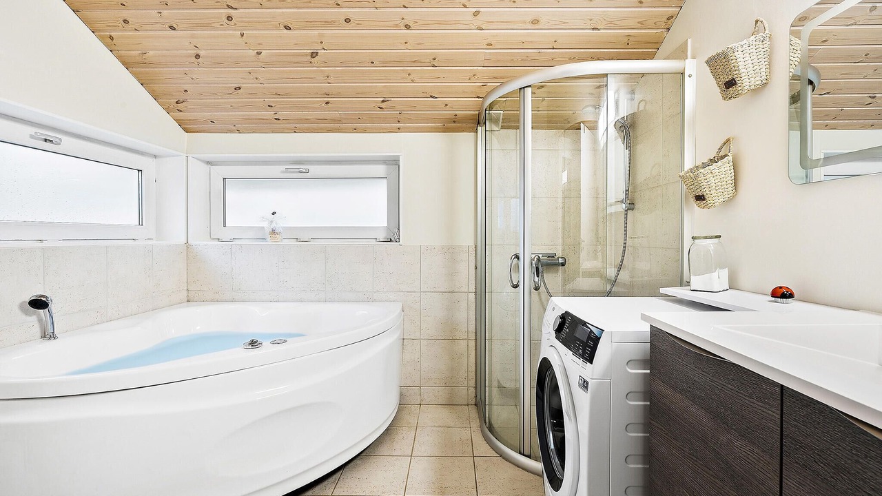 Photo of Bathroom in Skygge