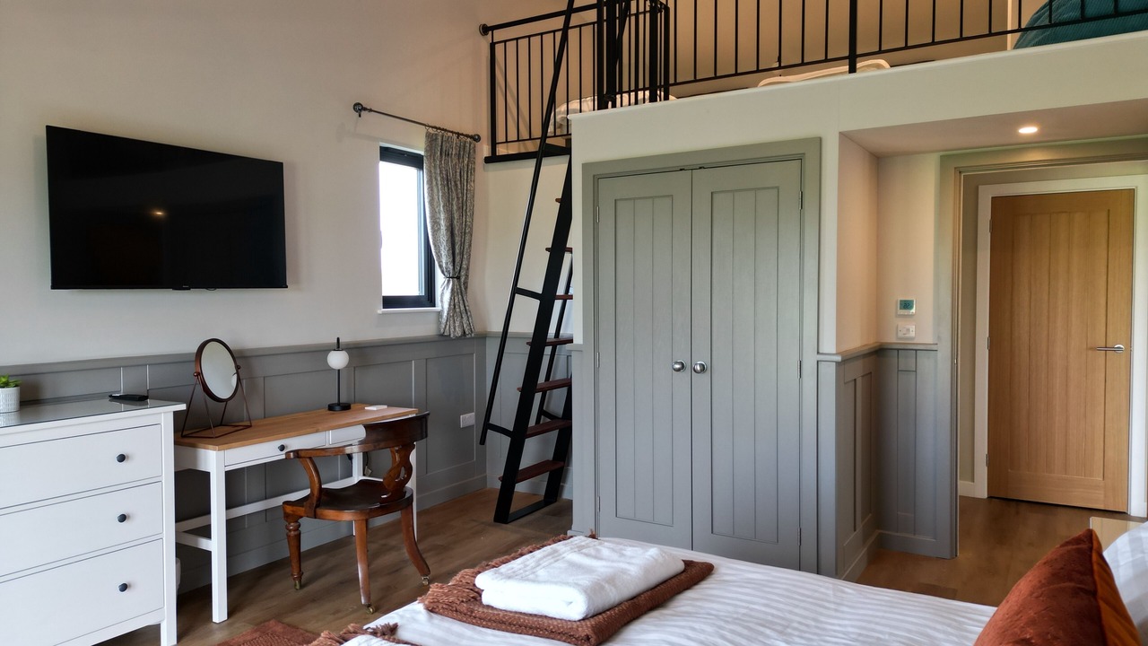 Photo of Bedroom in North Cadbury