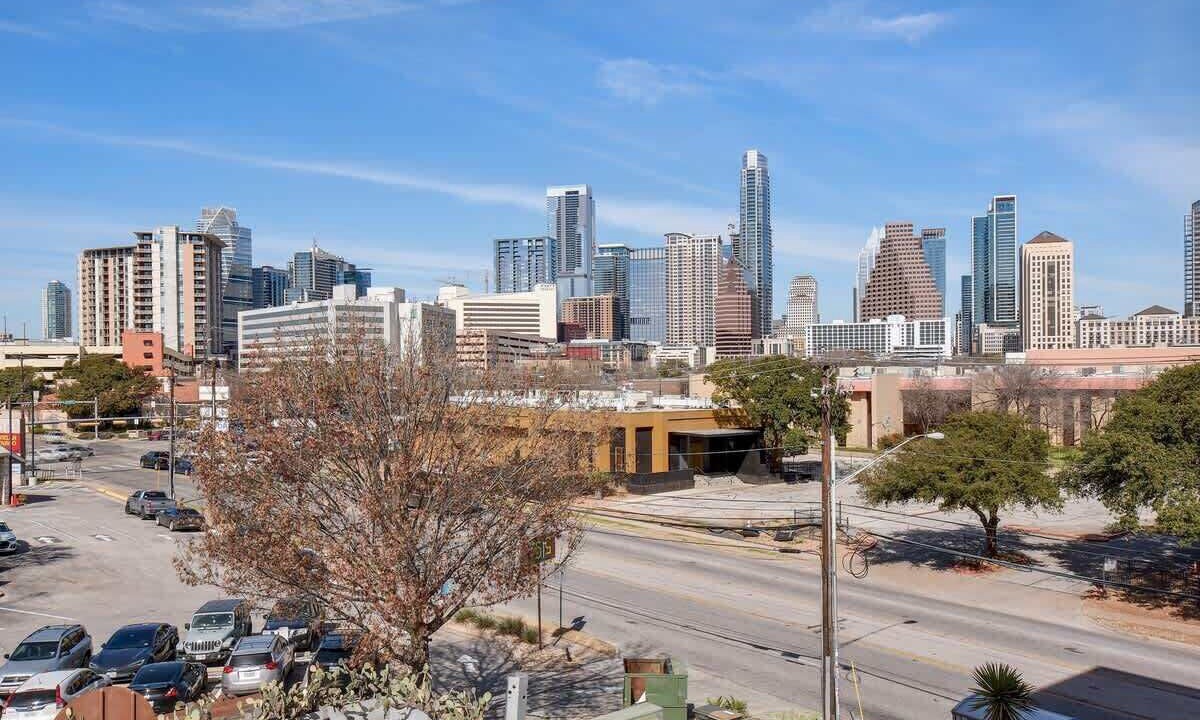Photo of Patio Balcony in Downtown Austin