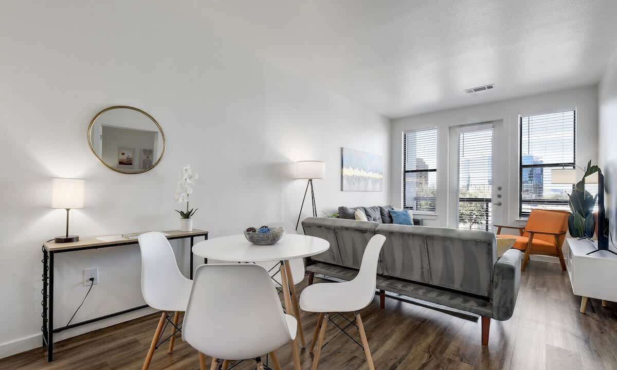 Photo of Livingroom in Downtown Austin