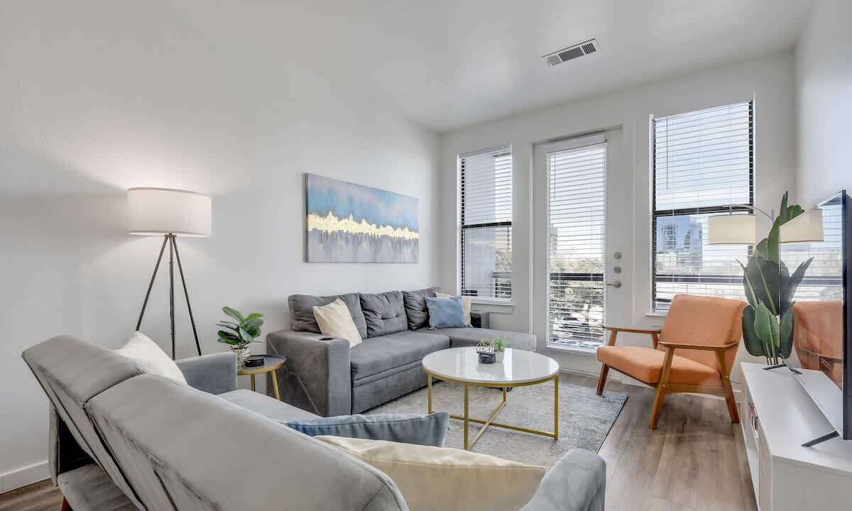 Photo of Livingroom in Downtown Austin